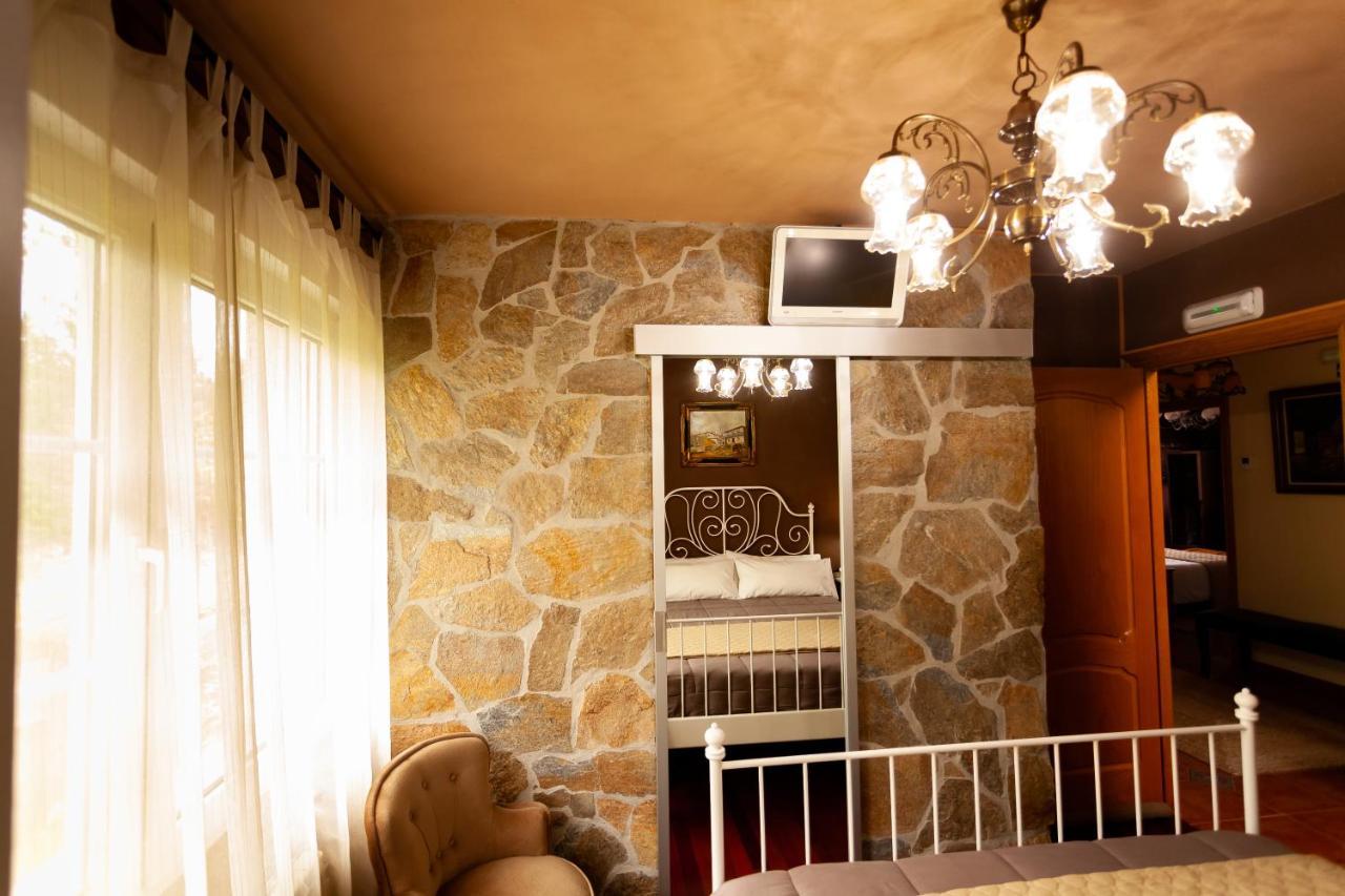 Agro Da Gandarela Bed & Breakfast Teo ภายนอก รูปภาพ