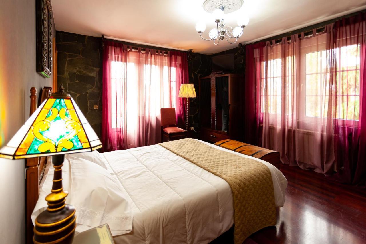 Agro Da Gandarela Bed & Breakfast Teo ภายนอก รูปภาพ